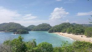 Pantai Gatra Malang Jawa Timur