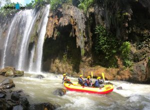 Paket Tour Bromo Rafting