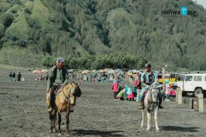 Paket Wisata Malang Batu Bromo 3 Hari 2 Malam