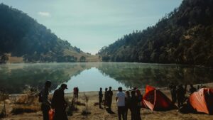 Paket Wisata untuk Para Pendaki yang Siap Menaklukkan Bromo dan Semeru