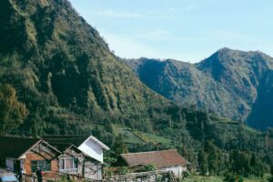 Mengenal Budaya Lokal Melalui Paket Wisata Bromo dan Sekitarnya